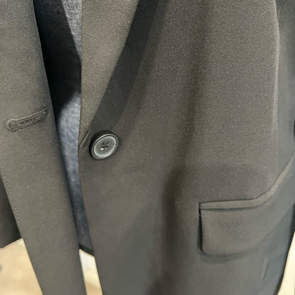 Bailey 44 Elegant Black Blazer - Picture 3 of 6